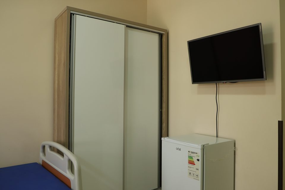Оснащение палаты — American Hospital